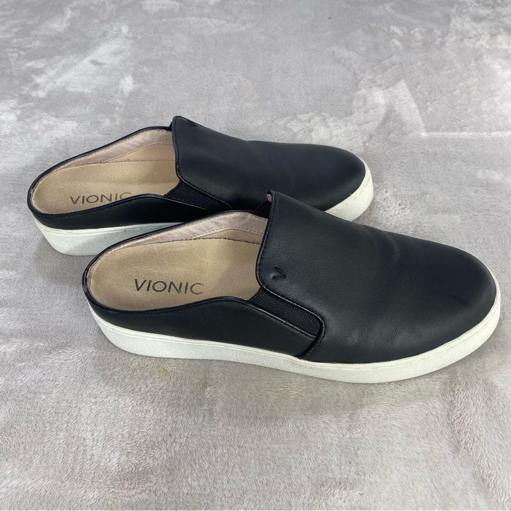 Vionic Shoes Womens 7 Dakota Mules Black Closed Toe Casual Comfort Low Top Flats
